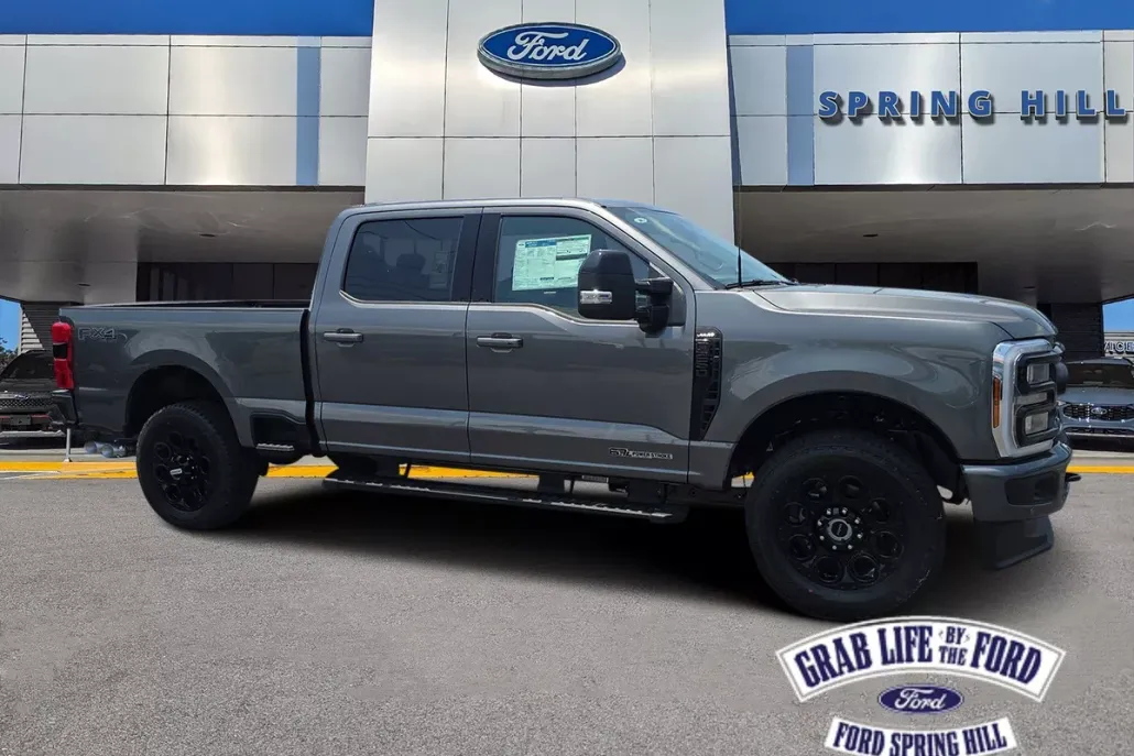 2025 Ford F-250 Lariat photo 1