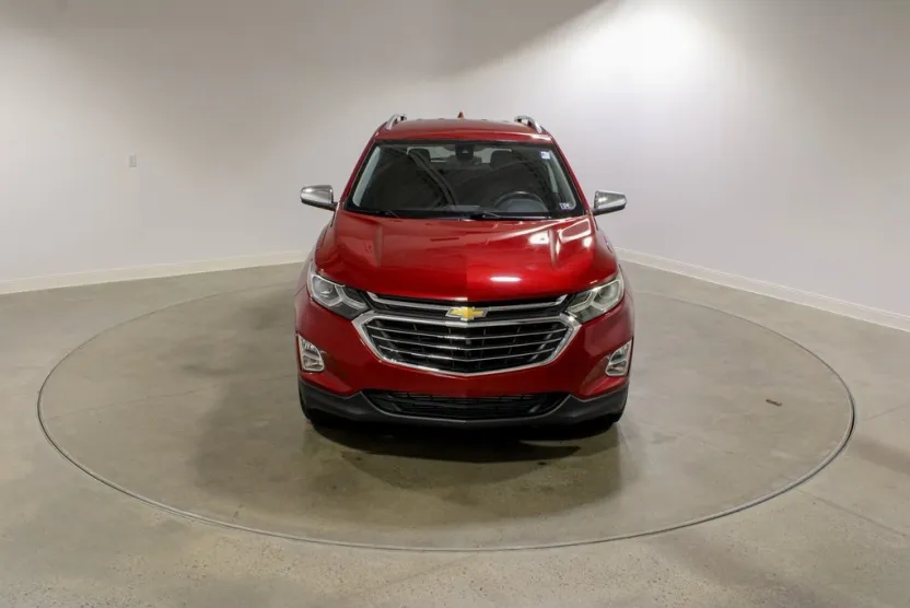 2018 Chevrolet Equinox Premier photo 1