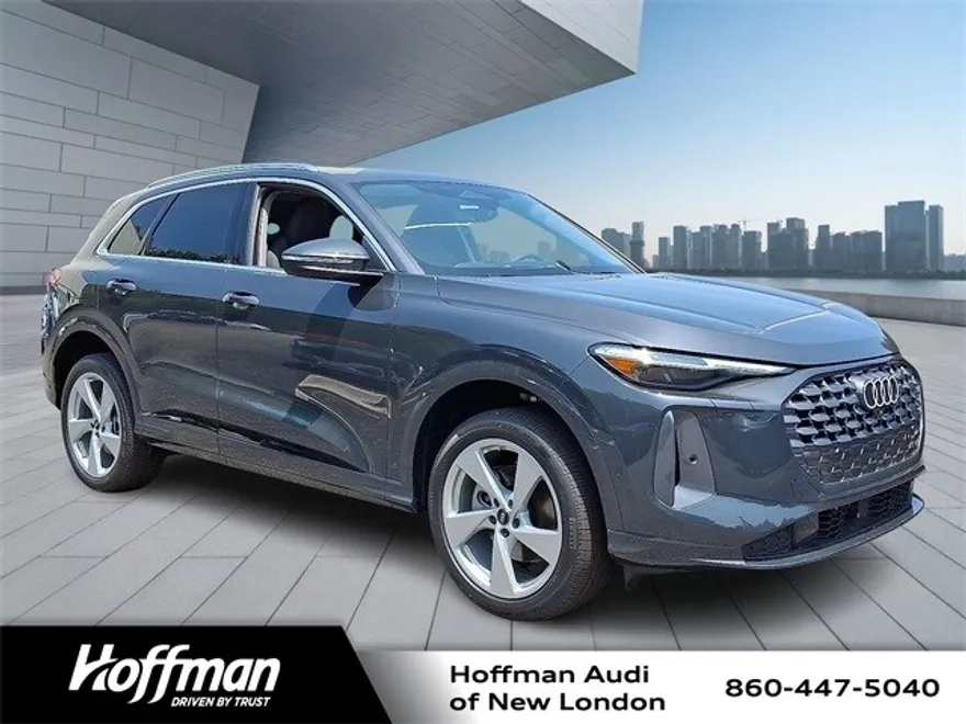 2025 Audi Q5 2.0T Premium Plus photo 1