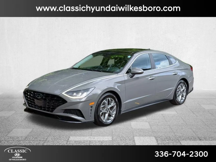 2022 Hyundai Sonata SEL photo 1