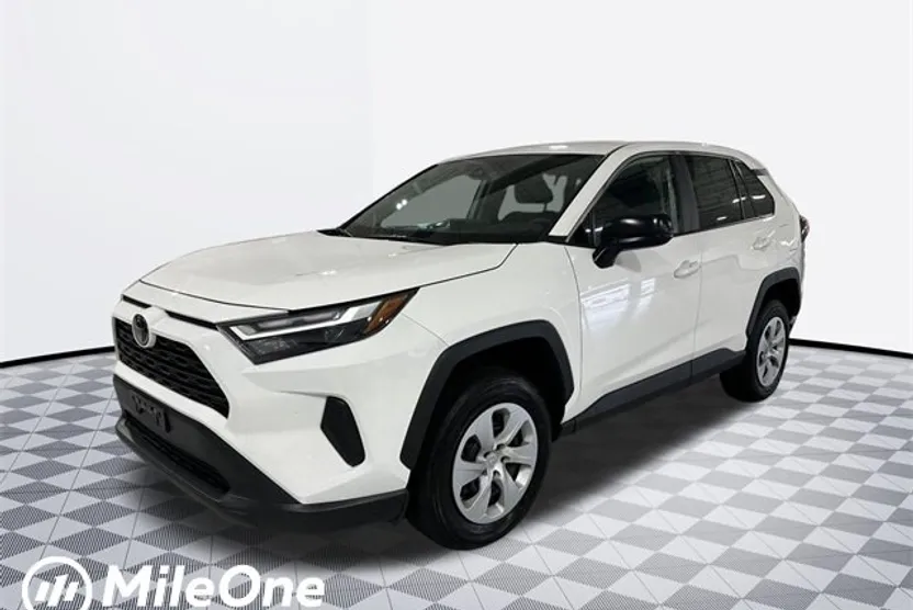 2024 Toyota RAV4 LE Sport photo 1