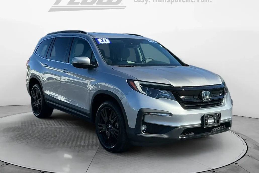2021 Honda Pilot Special Edition photo 1