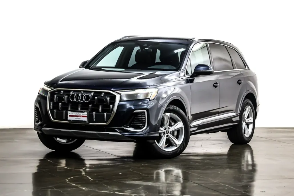 2025 Audi Q7 45 Premium photo 1