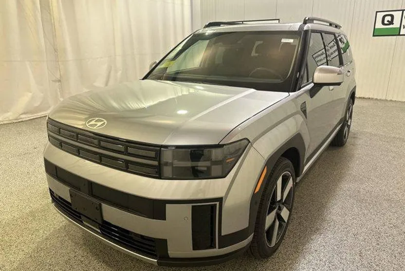2026 Hyundai Santa Fe Limited photo 1
