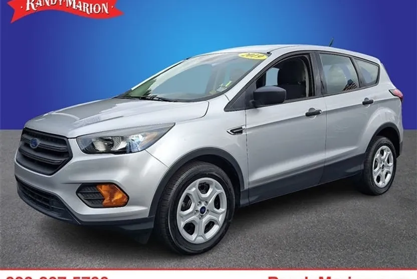 2019 Ford Escape S photo 1