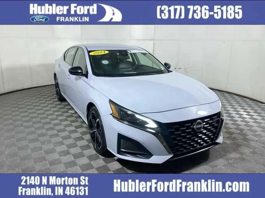2024 Nissan Altima 2.5 SR photo 1