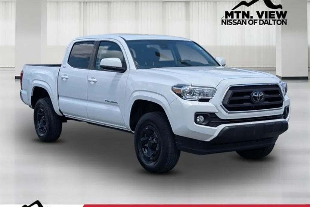 2023 Toyota Tacoma SR5 photo 1