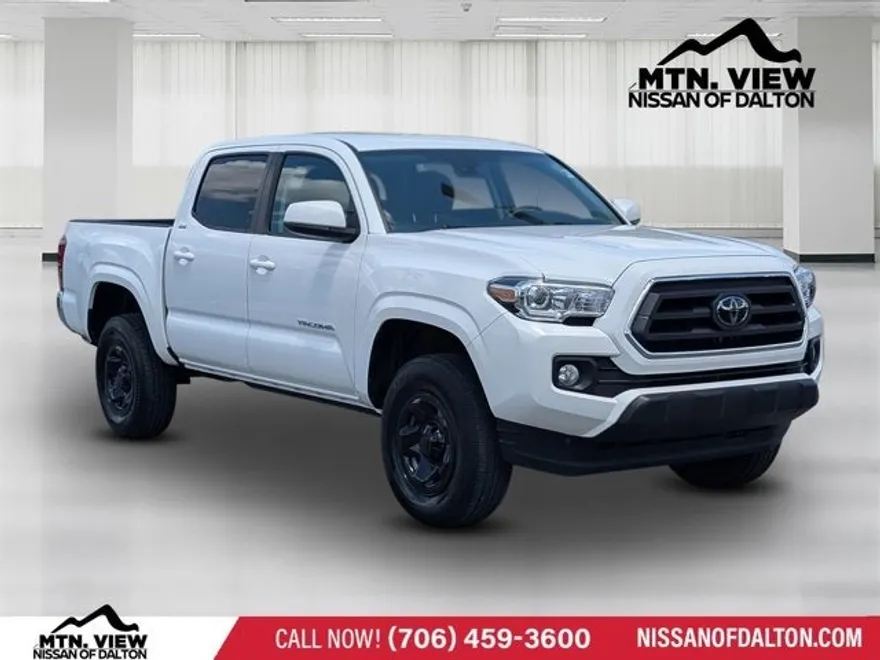 2023 Toyota Tacoma SR5 photo 1
