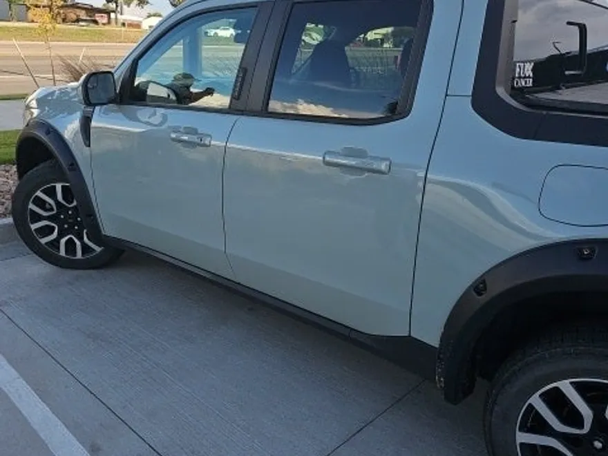 2022 Ford Maverick Lariat photo 1