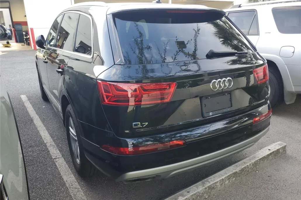 2019 Audi Q7 Premium photo 1