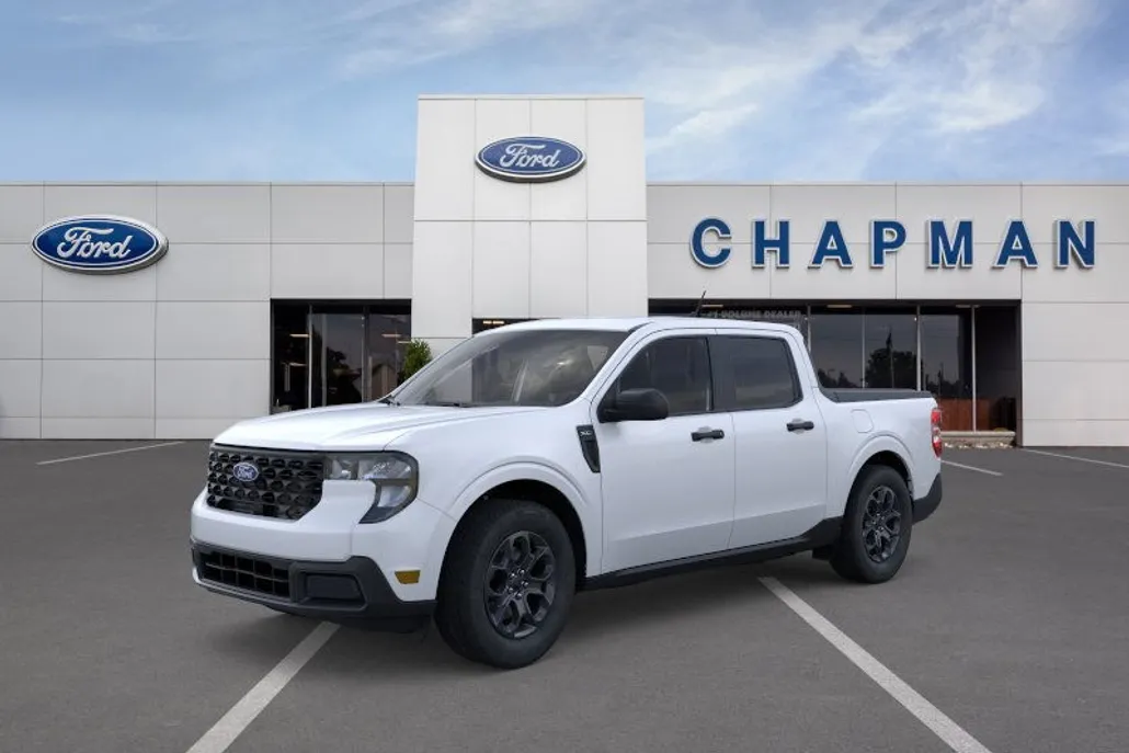 2025 Ford Maverick XLT photo 1