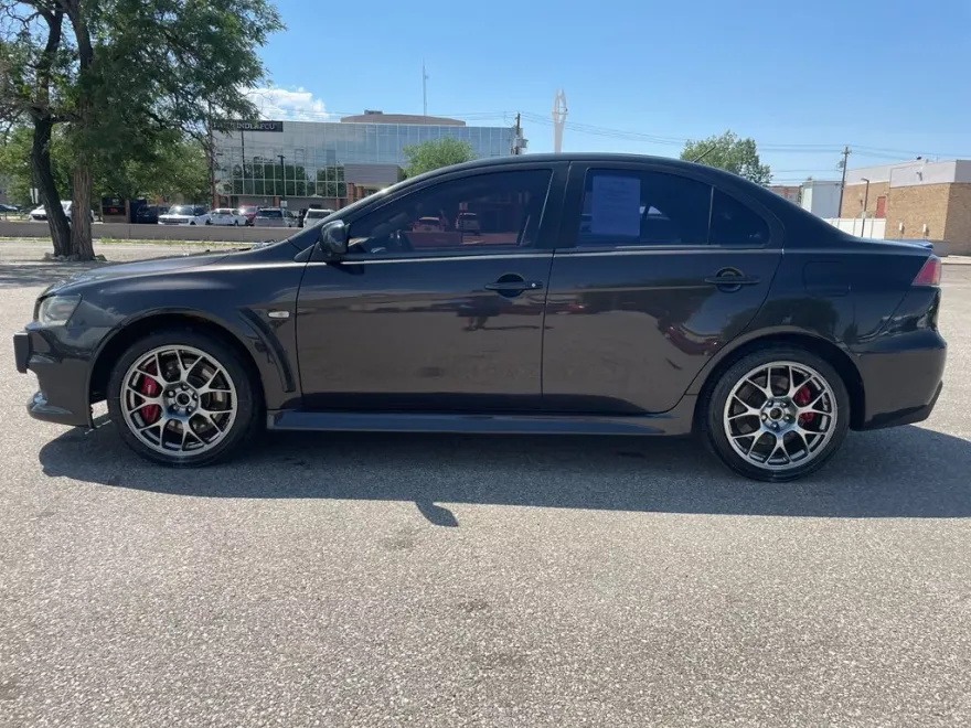 2014 Mitsubishi Lancer Evolution MR photo 1