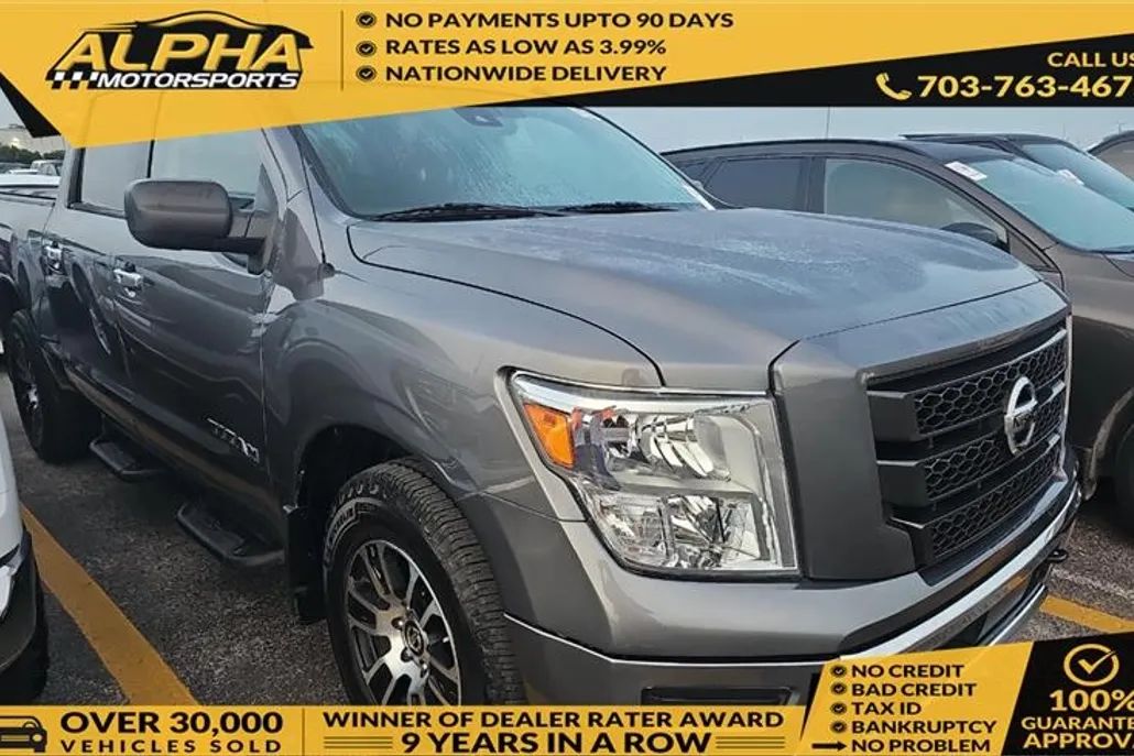 2021 Nissan Titan SV photo 1