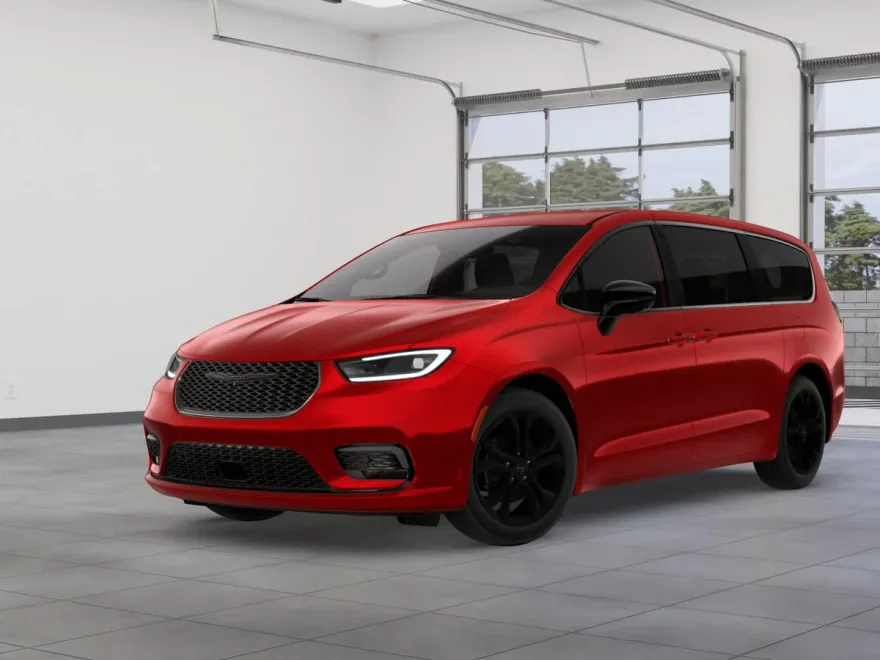 2026 Chrysler Pacifica photo 1