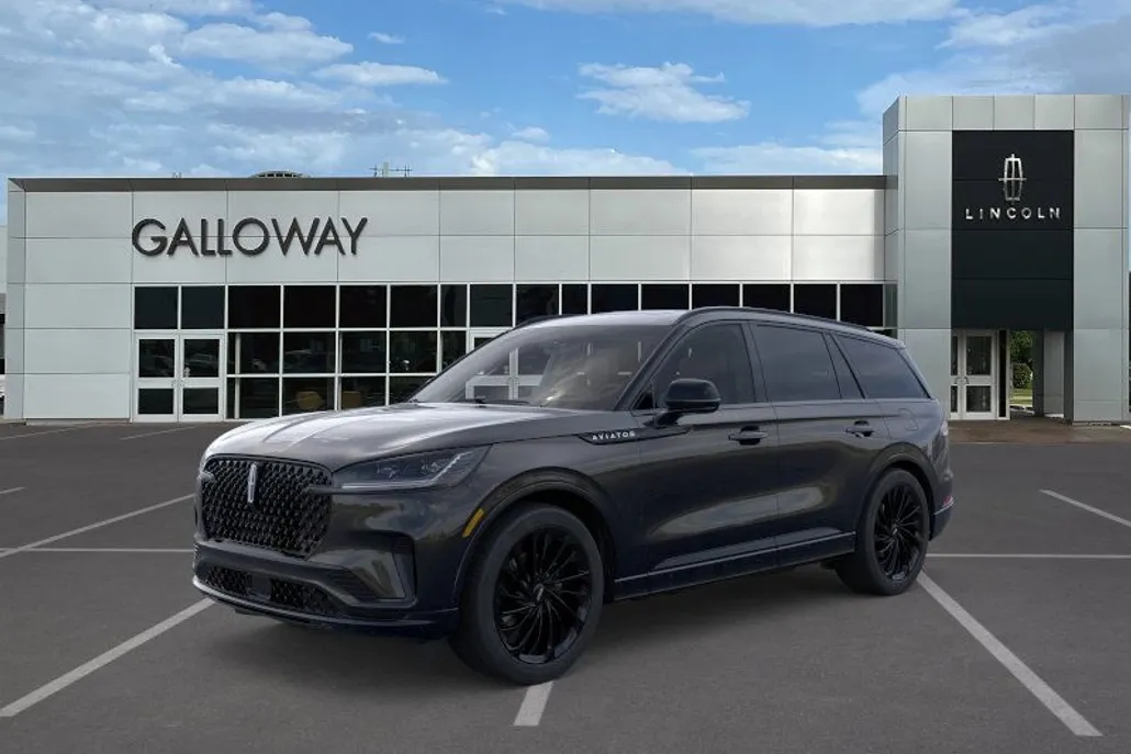 2025 Lincoln Aviator Reserve photo 1