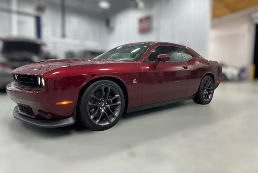 2022 Dodge Challenger R/T Scat Pack photo 1