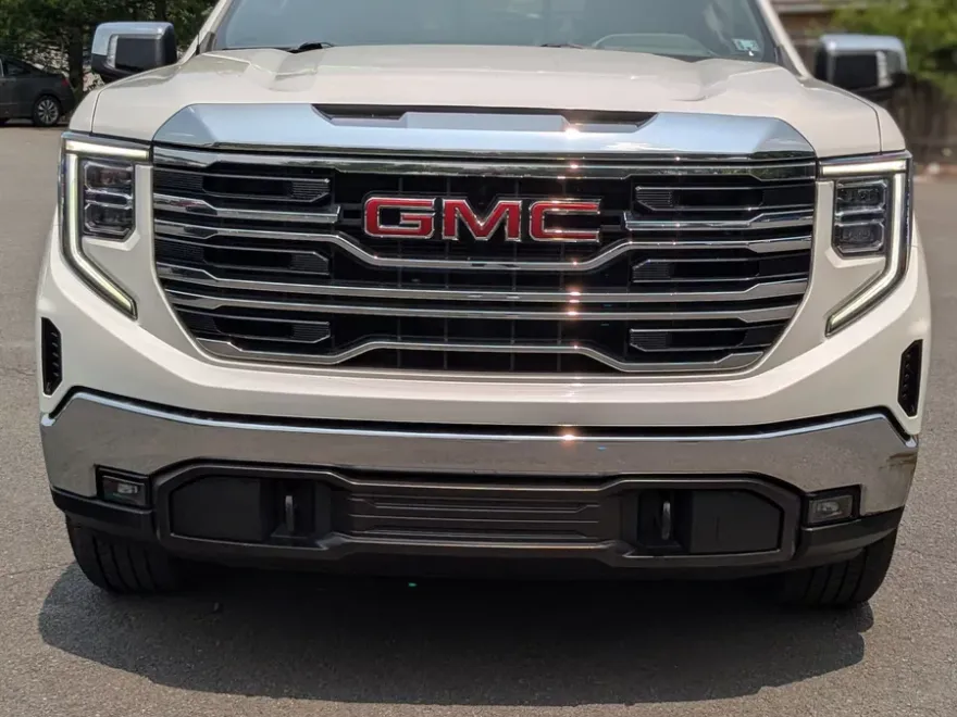 2023 Gmc Sierra 1500 SLT photo 1