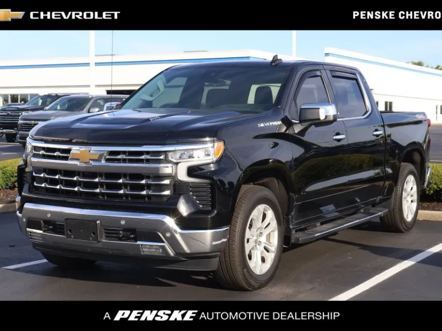 2022 Chevrolet Silverado 1500 LTZ photo 1