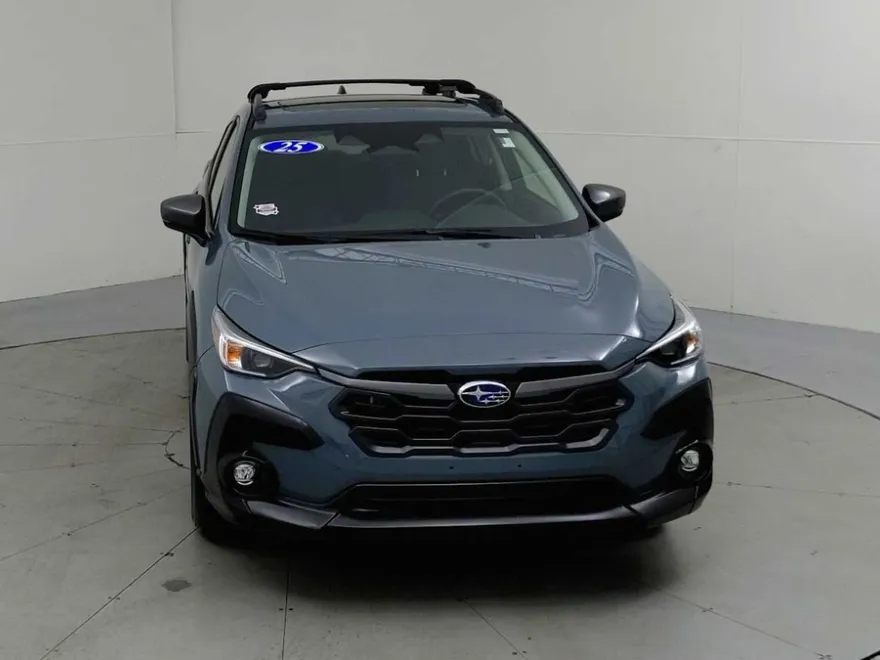 2025 Subaru Crosstrek Premium photo 1