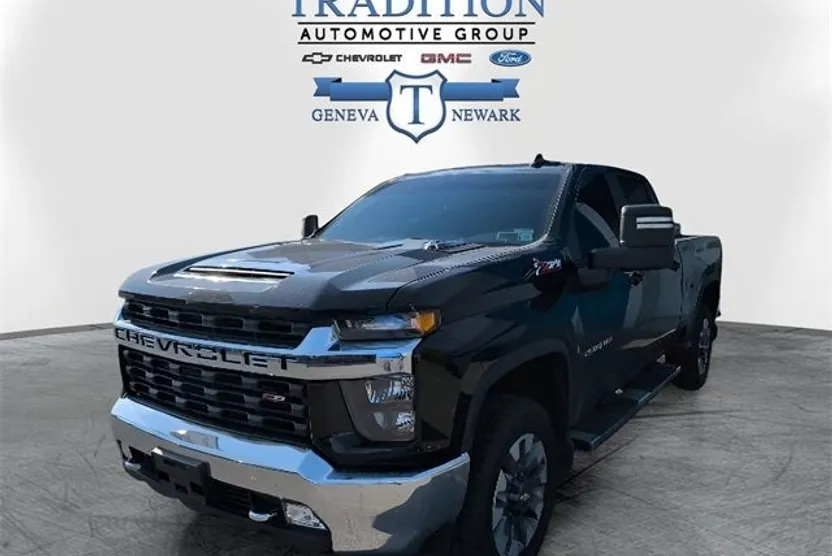 2021 Chevrolet Silverado 2500HD LT photo 1