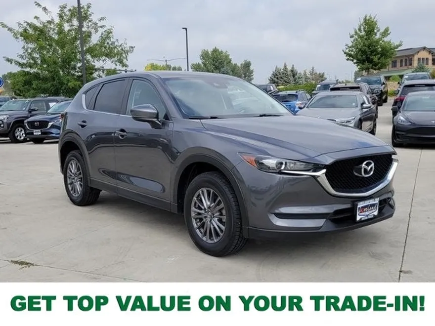 2017 Mazda CX-5 Touring photo 1