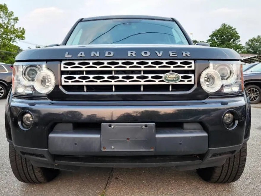 2012 Land Rover LR4 HSE LUX photo 1
