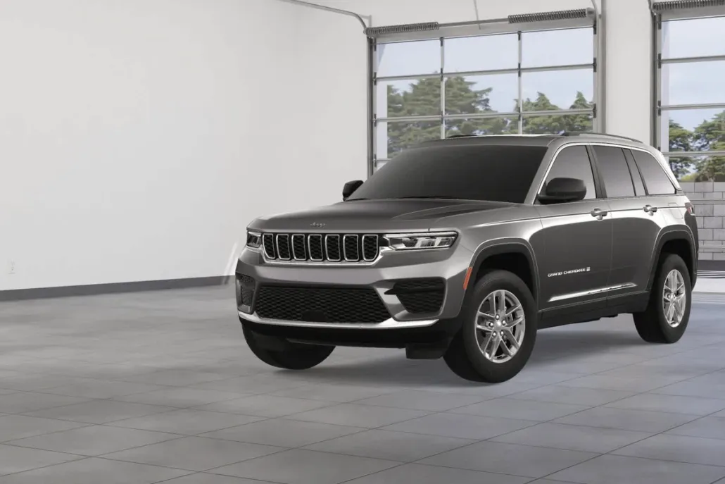 2025 Jeep Grand Cherokee Laredo photo 1