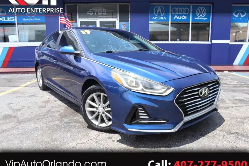 2019 Hyundai Sonata SE photo 1