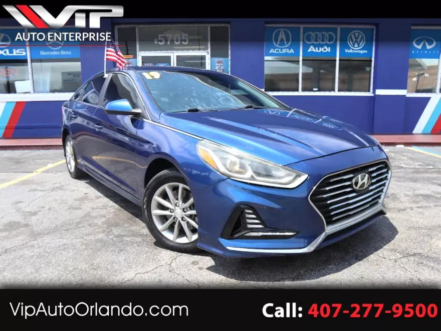 2019 Hyundai Sonata SE photo 1