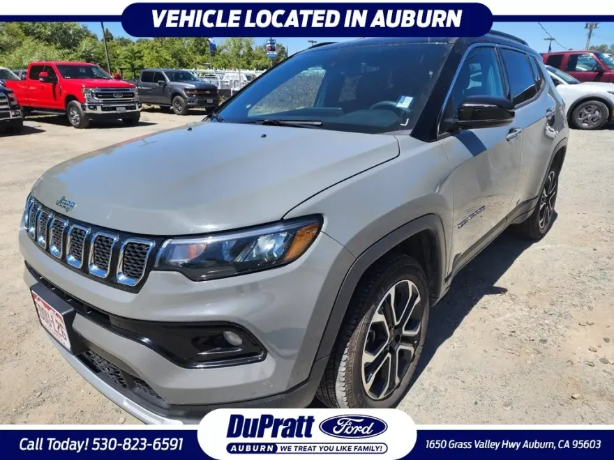 2023 Jeep Compass Limited photo 1