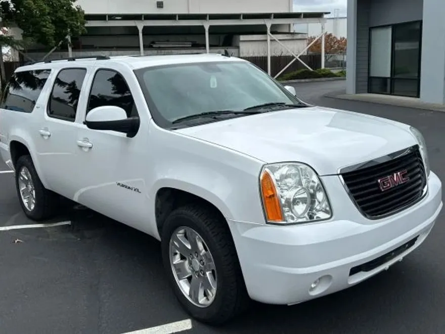 2014 Gmc Yukon XL 1500 SLT photo 1