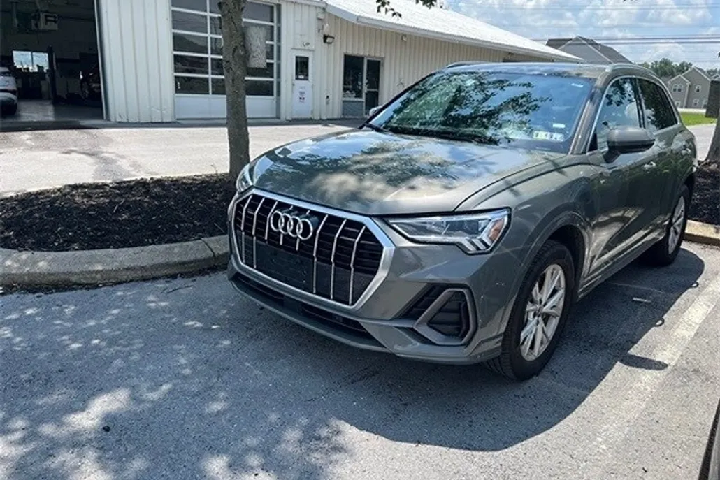2024 Audi Q3 Premium S line photo 1