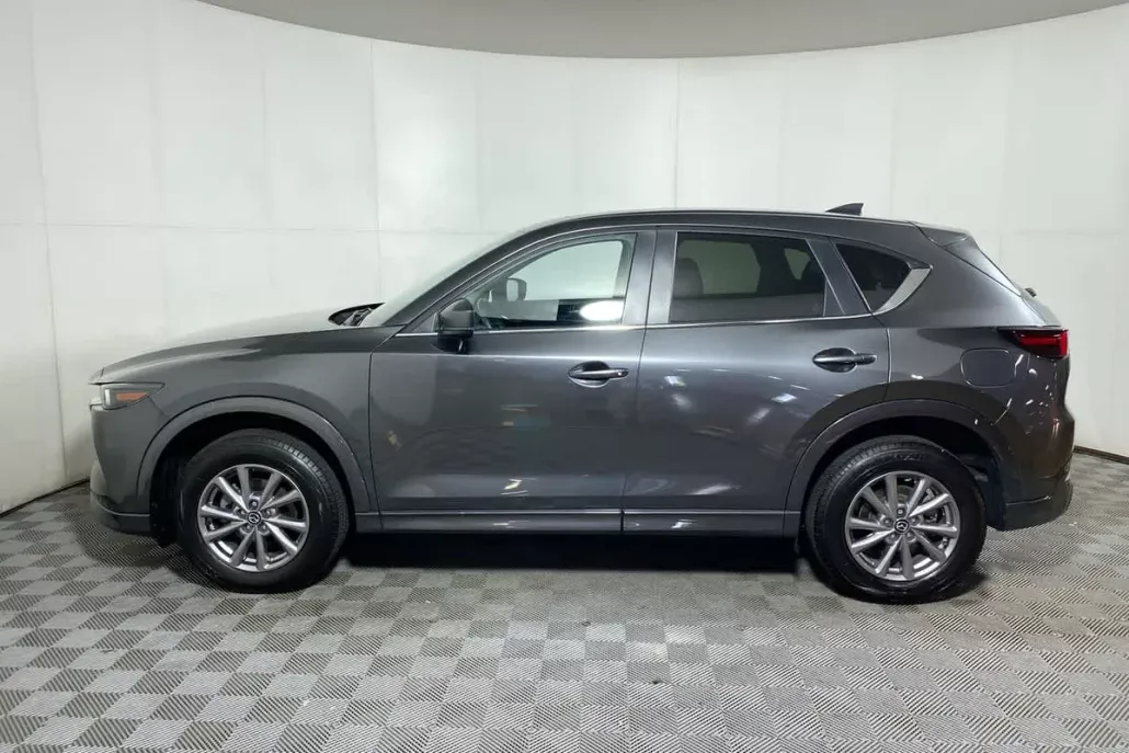 2024 Mazda CX-5 2.5 S Preferred photo 1