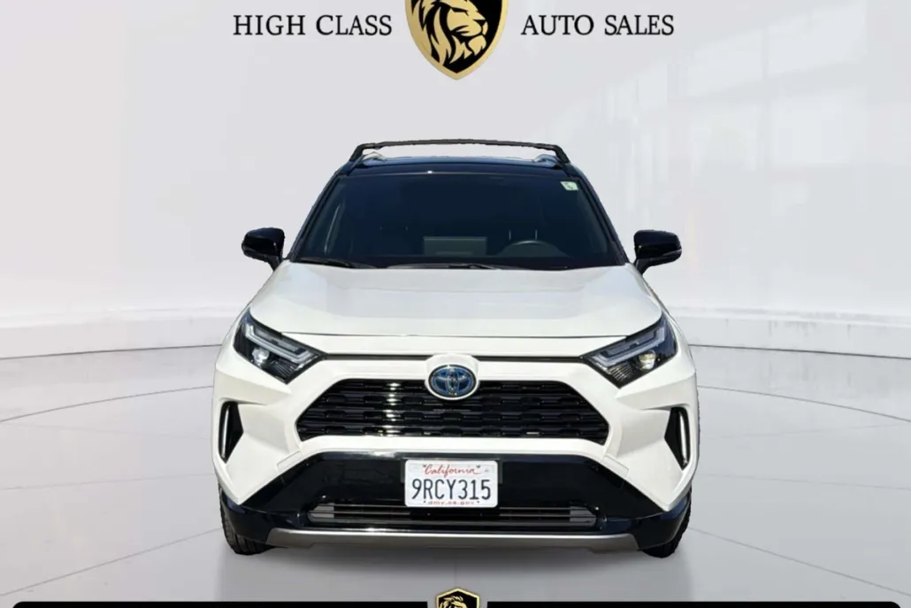 2024 Toyota RAV4 Hybrid XSE photo 1