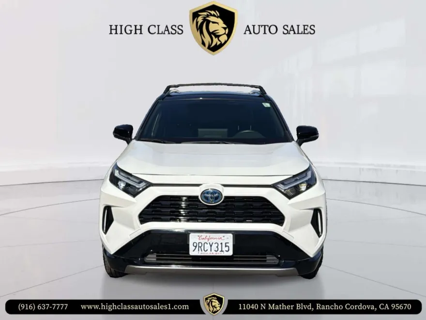 2024 Toyota RAV4 Hybrid XSE photo 1
