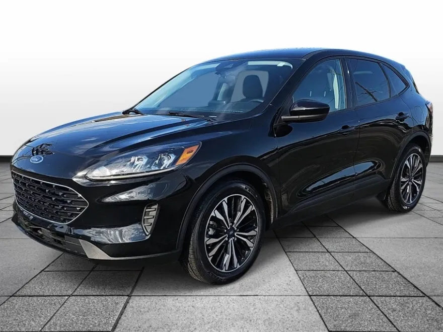2022 Ford Escape SE photo 1