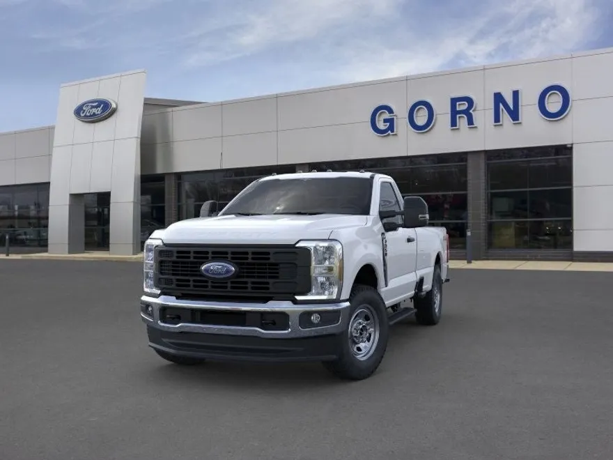 2023 Ford F-350 XL photo 2