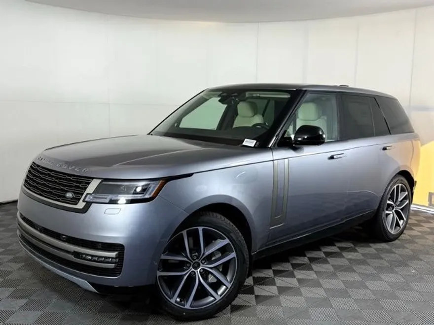 2025 Land Rover Range Rover SE photo 1
