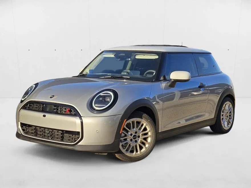 2025 Mini Cooper 2 Door Hardtop S Iconic photo 1