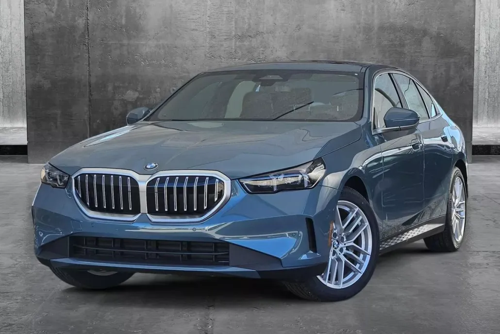 2025 Bmw 530i xDrive Sedan photo 1