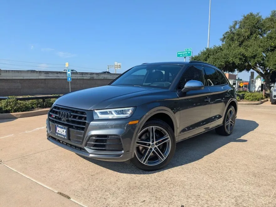 2018 Audi SQ5 Premium Plus photo 1