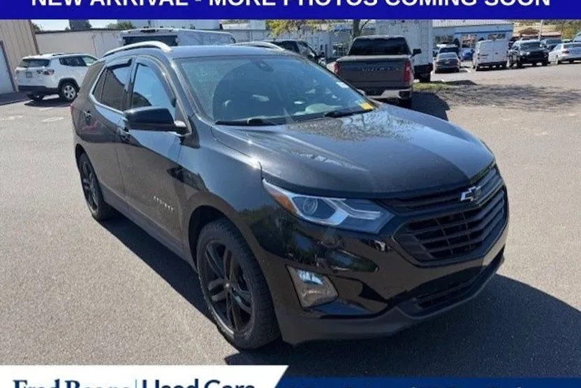2020 Chevrolet Equinox LT photo 1