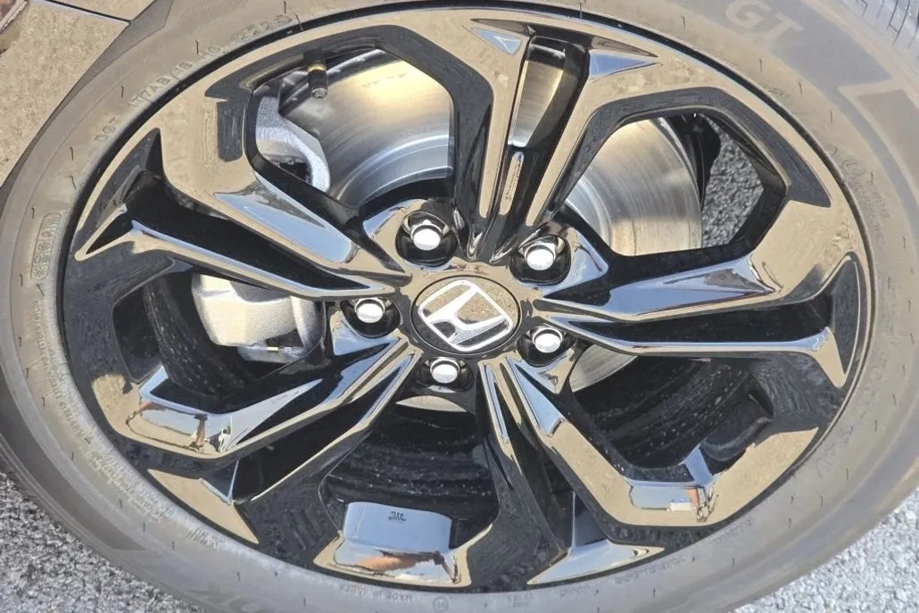 2025 Honda Accord SE photo 1