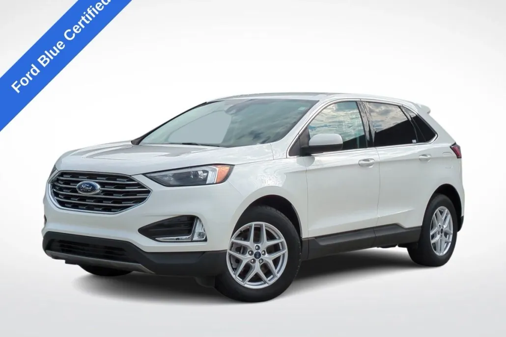 2022 Ford Edge SEL photo 1