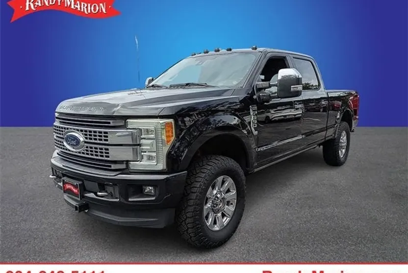2017 Ford F-350 Platinum photo 1