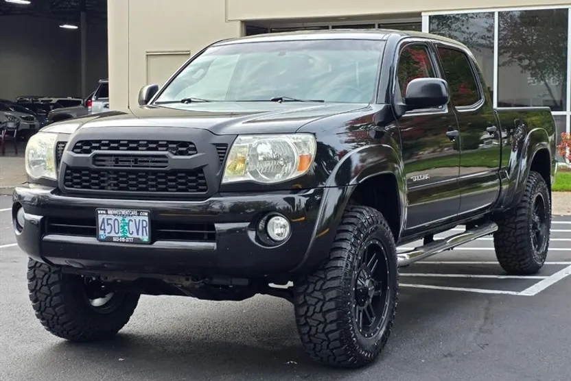 2007 Toyota Tacoma Double Cab 4x4 Long Bed V6 photo 1
