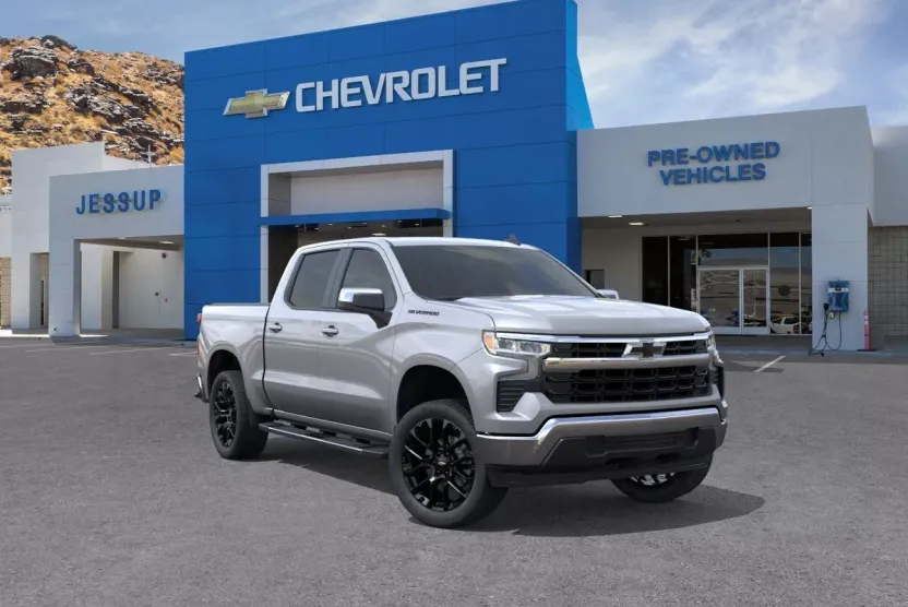 2026 Chevrolet Silverado 1500 LT photo 1