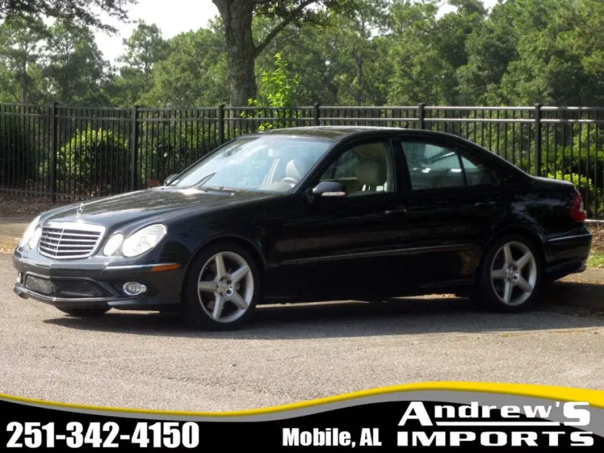 2009 Mercedes Benz E Sedan Sport photo 1