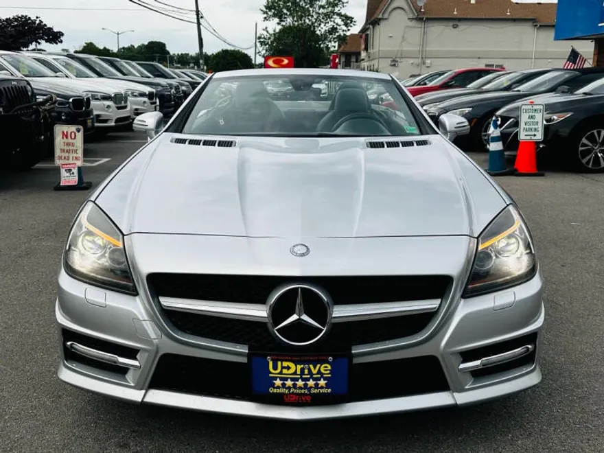 2012 Mercedes Benz SLK 250 photo 1
