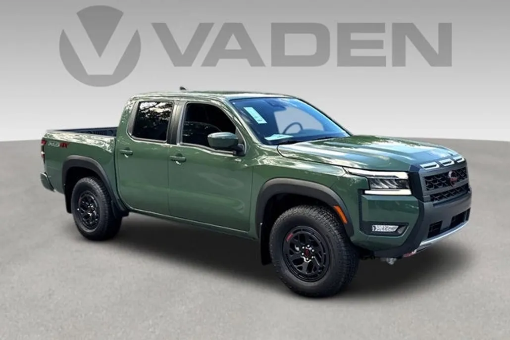 2025 Nissan Frontier Crew Cab PRO-4X photo 1